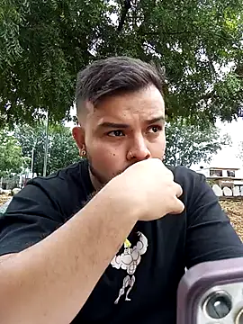 Snapshot of Naughty_Charly chatting on March 7, 2025, 3:39 pm Naughty Charly online show from March 7, 2025, 3:39 pm