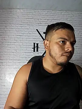 Snapshot of Naughty_Charly chatting on March 14, 2025, 12:07 pm Naughty Charly online show from March 14, 2025, 12:07 pm