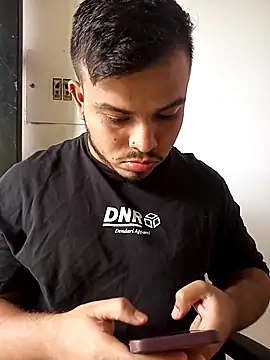 Snapshot of Naughty_Charly chatting on March 14, 2025, 9:10 pm Naughty Charly online show from March 14, 2025, 9:10 pm