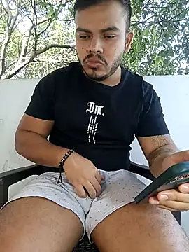 Snapshot of Naughty_Charly chatting on October 30, 2025, 1:23 pm Naughty Charly online show from October 30, 2025, 1:23 pm