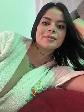 ivanna rivera online show from March 11, 2025, 8:09 pm