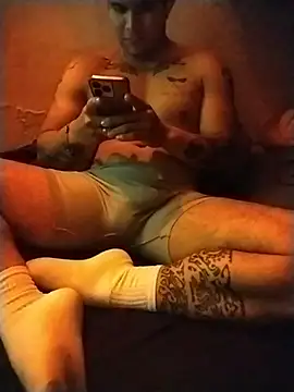 Snapshot of Woofer_dick chatting on December 18, 2025, 5:02 am Woofer dick online show from December 18, 2025, 5:02 am