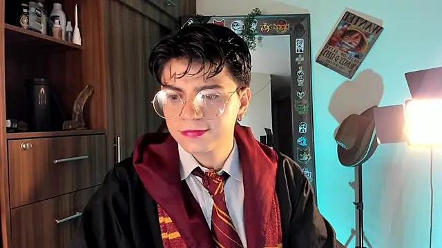 Snapshot of marckalexis chatting on November 1, 2025, 12:01 am marckalexis online show from November 1, 2025, 12:01 am