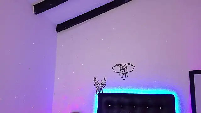 Snapshot of Cuckold_lover69 chatting on December 14, 2024, 7:07 am Cuckold lover69 online show from December 14, 2024, 7:07 am