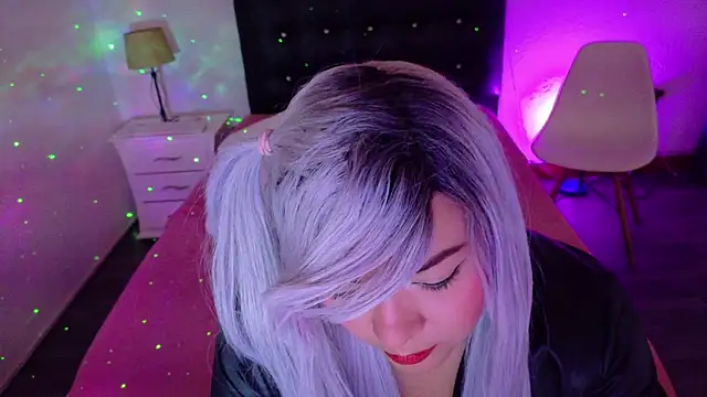 Snapshot of Cuckold_lover69 chatting on January 3, 2025, 5:39 am Cuckold lover69 online show from January 3, 2025, 5:39 am