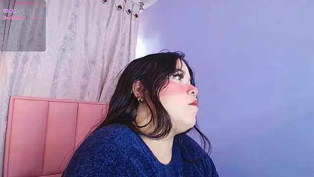 Snapshot of rose_barbara chatting on March 1, 2025, 3:27 pm rose barbara online show from March 1, 2025, 3:27 pm