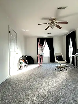 GingerSnap33 online show from December 20, 2025, 3:08 pm