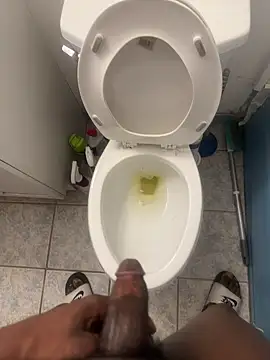 Snapshot of tfreakyy chatting on February 13, 2025, 8:48 am tfreakyy online show from February 13, 2025, 8:48 am