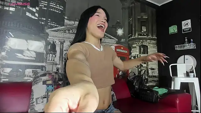 Snapshot of CloeRodriguez chatting on November 30, 2025, 5:39 pm CloeRodriguez online show from November 30, 2025, 5:39 pm