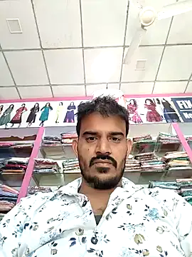 Snapshot of absoluteright chatting on December 19, 2024, 9:40 am absoluteright online show from December 19, 2024, 9:40 am