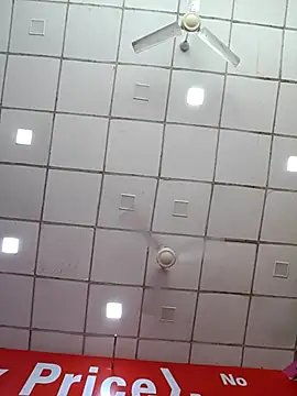 Snapshot of absoluteright chatting on March 13, 2025, 8:48 am absoluteright online show from March 13, 2025, 8:48 am