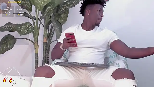 Snapshot of michaell_james7 chatting on October 25, 2025, 7:30 pm michaell james7 online show from October 25, 2025, 7:30 pm