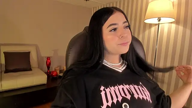 Maaiitee online show from November 22, 2025, 6:29 pm