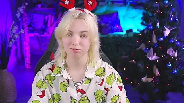 Snapshot of RocKStone_ chatting on December 25, 2024, 7:46 am RocKStone  online show from December 25, 2024, 7:46 am