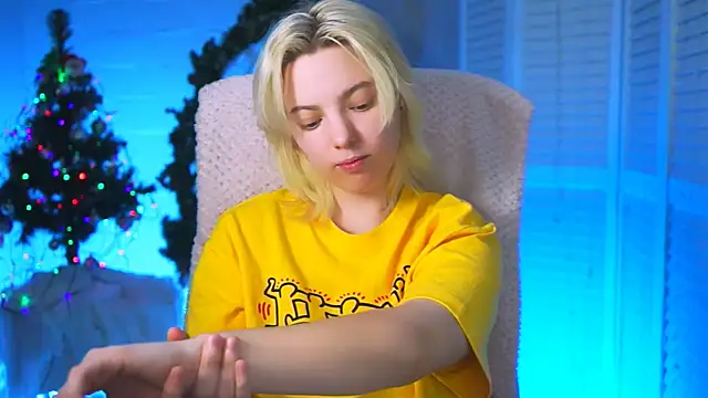 Snapshot of RocKStone_ chatting on January 7, 2025, 10:11 am RocKStone  online show from January 7, 2025, 10:11 am