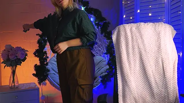 Snapshot of RocKStone_ chatting on January 23, 2025, 4:30 am RocKStone  online show from January 23, 2025, 4:30 am