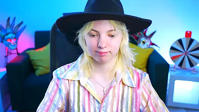 Snapshot of RocKStone_ chatting on February 5, 2025, 8:11 am RocKStone  online show from February 5, 2025, 8:11 am