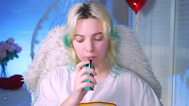 Snapshot of RocKStone_ chatting on February 16, 2025, 10:43 am RocKStone  online show from February 16, 2025, 10:43 am