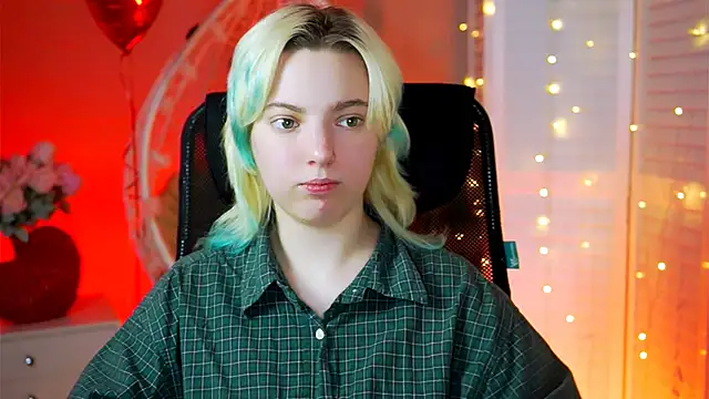 Snapshot of RocKStone_ chatting on February 18, 2025, 8:38 am RocKStone  online show from February 18, 2025, 8:38 am