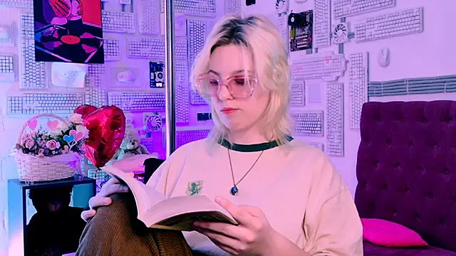 Snapshot of RocKStone_ chatting on February 26, 2025, 7:20 am RocKStone  online show from February 26, 2025, 7:20 am