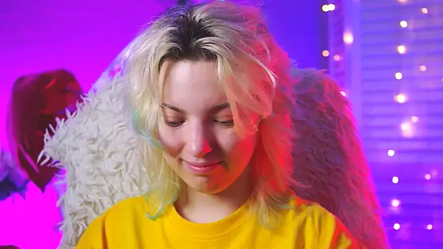 Snapshot of RocKStone_ chatting on February 28, 2025, 4:10 am RocKStone  online show from February 28, 2025, 4:10 am