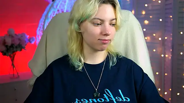 Snapshot of RocKStone_ chatting on March 18, 2025, 8:14 am RocKStone  online show from March 18, 2025, 8:14 am