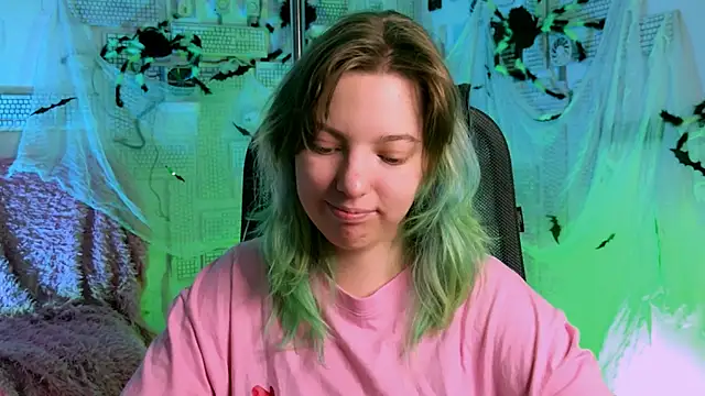 Snapshot of RocKStone_ chatting on October 27, 2025, 8:29 am RocKStone  online show from October 27, 2025, 8:29 am