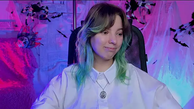 Snapshot of RocKStone_ chatting on October 31, 2025, 4:35 am RocKStone  online show from October 31, 2025, 4:35 am