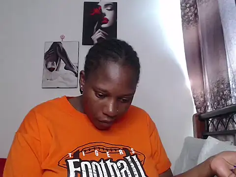 Snapshot of Whimsicalwillow chatting on October 30, 2025, 11:11 am Whimsicalwillow online show from October 30, 2025, 11:11 am