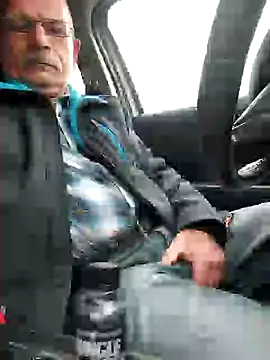 bottomhairy online show from December 13, 2024, 11:02 am