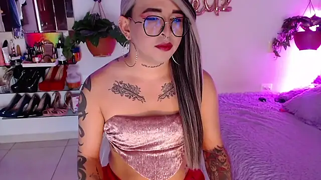 Snapshot of Laveneno_ortiz07 chatting on October 4, 2025, 11:58 pm Laveneno ortiz07 online show from October 4, 2025, 11:58 pm