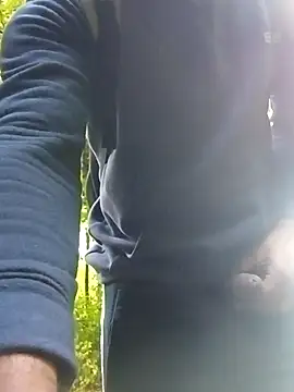 maleesa online show from September 25, 2025, 5:22 am