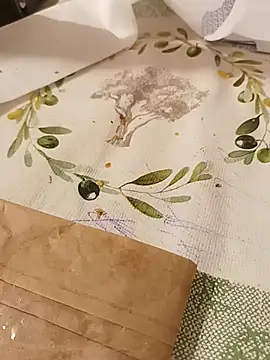 maleesa online show from September 26, 2025, 7:29 pm