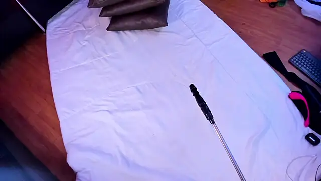 ArianaBaker online show from January 29, 2025, 5:45 pm