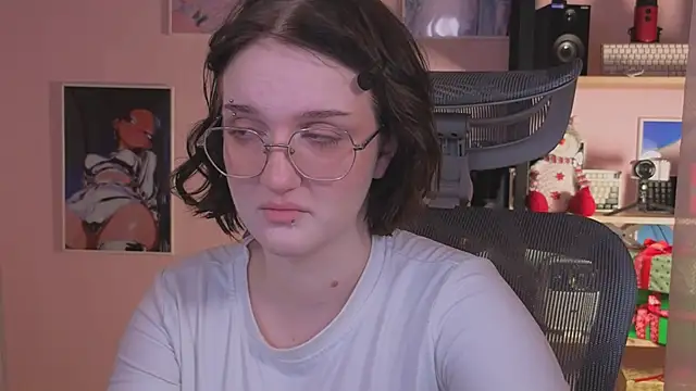 ELLIEJAY online show from November 27, 2025, 5:20 am