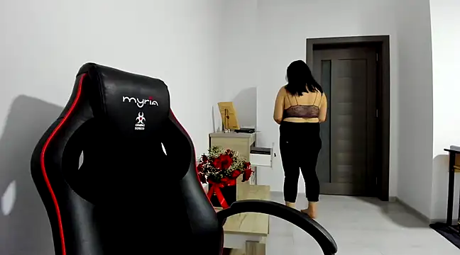 Snapshot of amiraisa11 chatting on February 3, 2025, 1:52 am amiraisa11 online show from February 3, 2025, 1:52 am