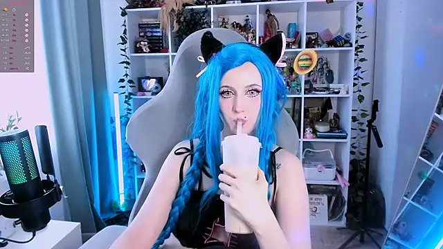 ohclementine online show from November 24, 2025, 10:15 am