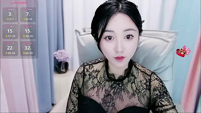 Liiniie-Lovers online show from January 5, 2025, 11:01 pm