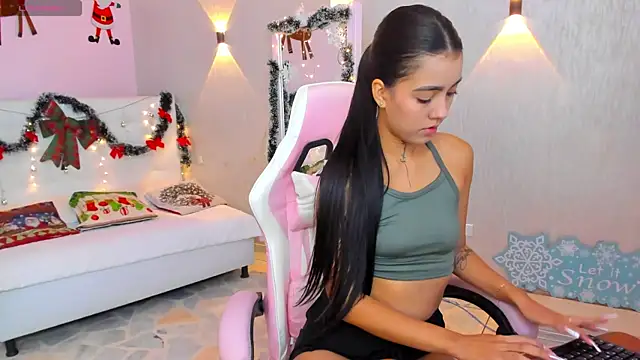 Snapshot of miagomezweb1 chatting on December 18, 2024, 1:02 pm miagomezweb1 online show from December 18, 2024, 1:02 pm