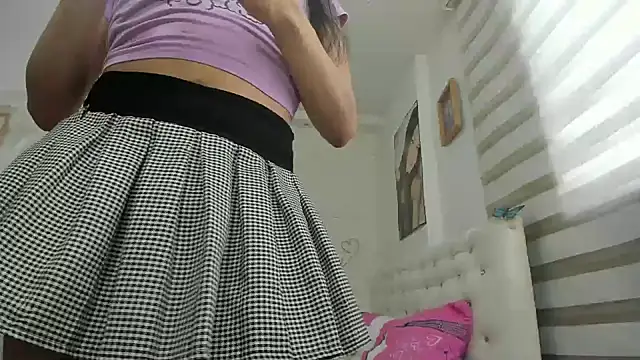 Snapshot of Ammy_Queen chatting on October 5, 2025, 9:34 pm Ammy Queen online show from October 5, 2025, 9:34 pm