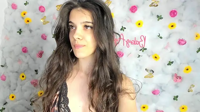 BabyAylin online show from February 28, 2025, 6:43 am