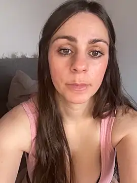 Snapshot of Loella-Rose chatting on January 30, 2025, 9:47 am Loella-Rose online show from January 30, 2025, 9:47 am