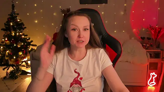 Snapshot of desperatehousewife__ chatting on January 13, 2025, 9:41 am desperatehousewife online show from January 13, 2025, 9:41 am