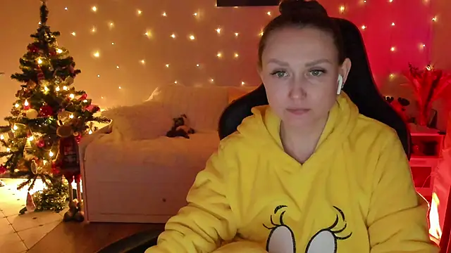 Snapshot of desperatehousewife__ chatting on January 16, 2025, 3:13 pm desperatehousewife online show from January 16, 2025, 3:13 pm