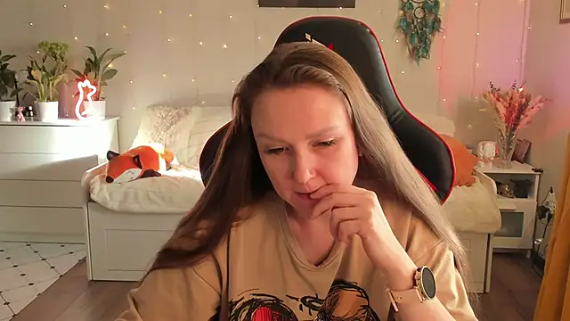 Snapshot of desperatehousewife__ chatting on January 31, 2025, 10:42 am desperatehousewife online show from January 31, 2025, 10:42 am