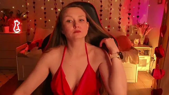 Snapshot of desperatehousewife__ chatting on February 8, 2025, 3:00 pm desperatehousewife online show from February 8, 2025, 3:00 pm