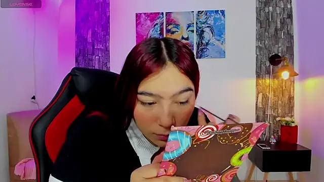 Snapshot of Ariadna_sc chatting on September 19, 2025, 1:34 pm Ariadna sc online show from September 19, 2025, 1:34 pm