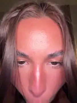 Snapshot of Lizhush_ chatting on January 13, 2025, 8:48 pm Lizhush  online show from January 13, 2025, 8:48 pm