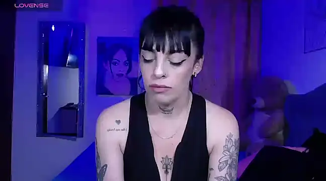 violett honney online show from March 20, 2025, 3:13 am