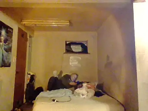 Nightshade7712 online show from January 26, 2025, 8:45 pm